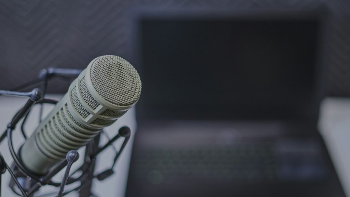 Microphone Not Working on Windows 11? 7 Fixes That Work